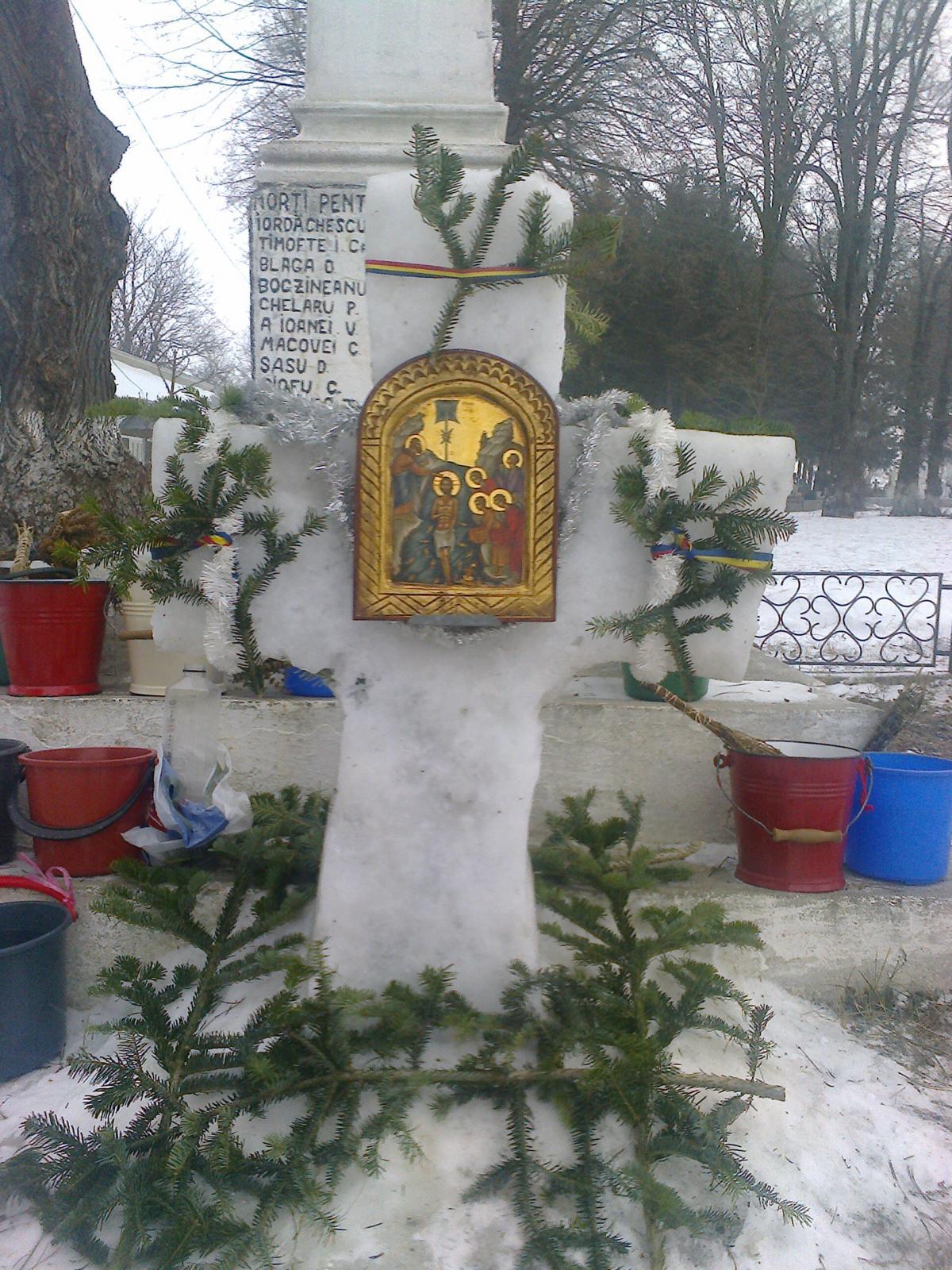 CRUCE DE GHEAȚĂ-BOBOTEAZĂ 2015