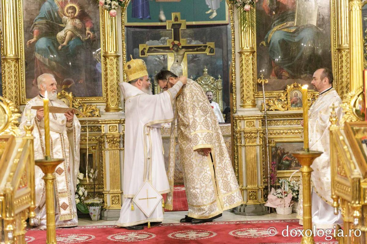 Liturghie arhierească la Catedrala Mitropolitană din Iași  în cinstea Sfinților Trei Ierarhi / Foto: pr. Silviu Cluci